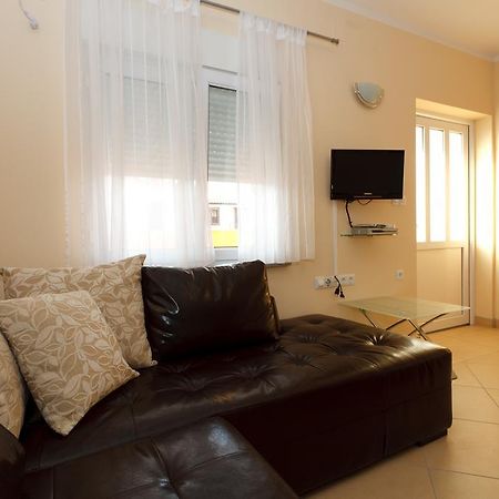 Apartmani Juric เวอร์ซาร์ ภายนอก รูปภาพ